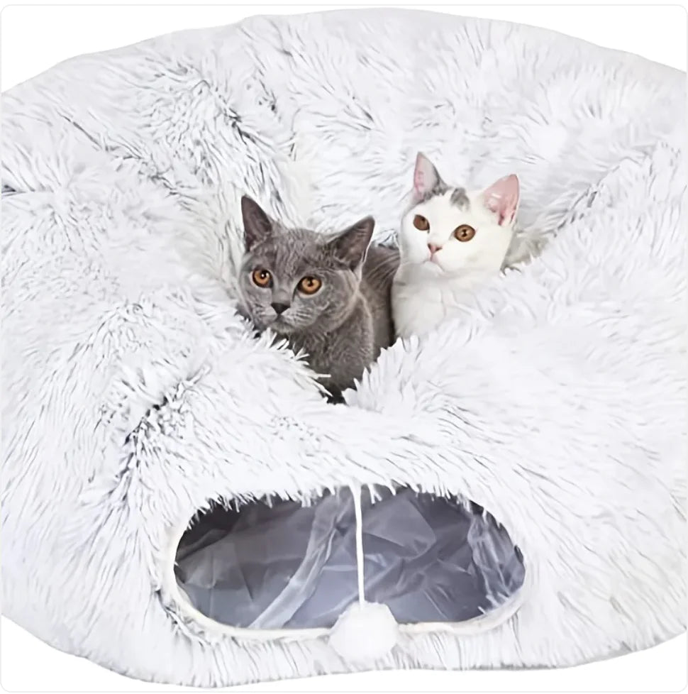SnuggleSoft Cat Haven - Foldable Winter Tunnel & Nest